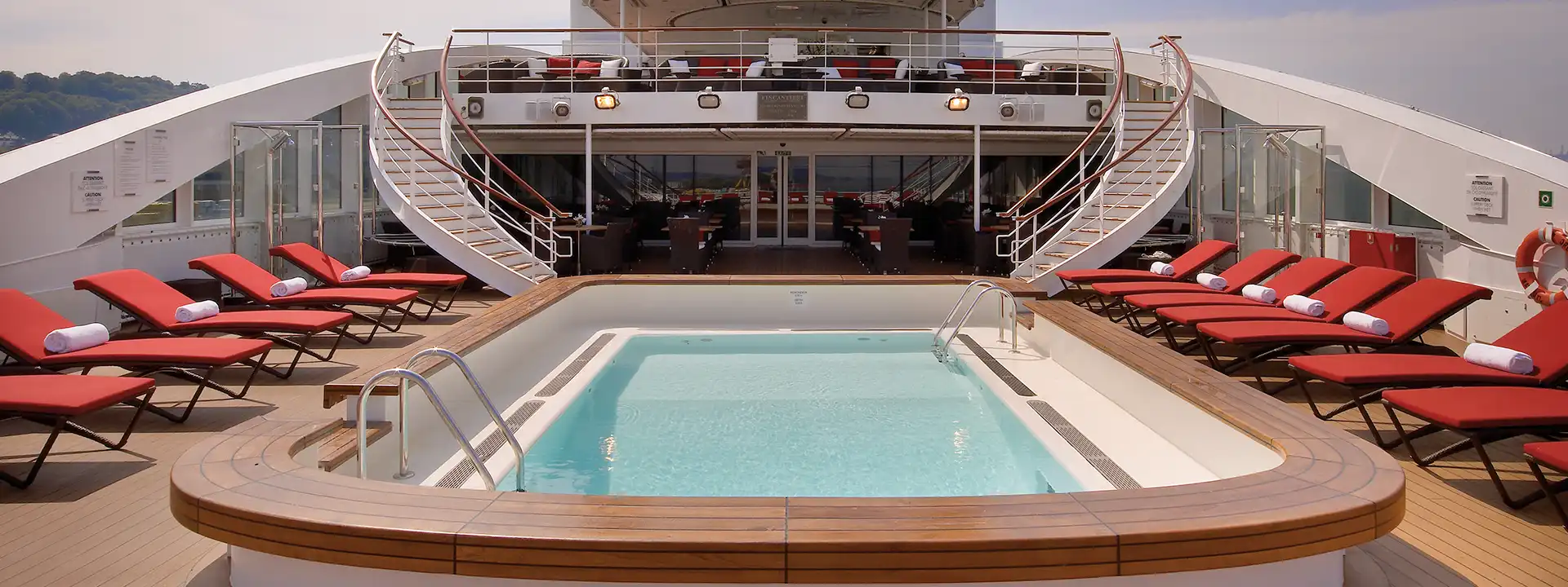 WELLNESS-THEMED-CRUISES-ponant-slider