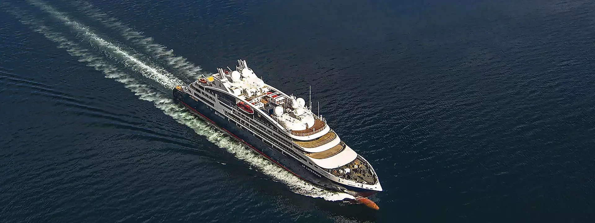 LE-DUMOUNT-DURVILLE-CRUISE-DESTINATIONS-Ponant-cruise-ship-slider