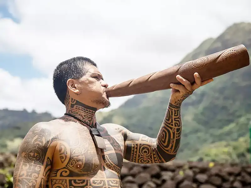 Marquesas-Tuamotus-Society Islands-Deal-image